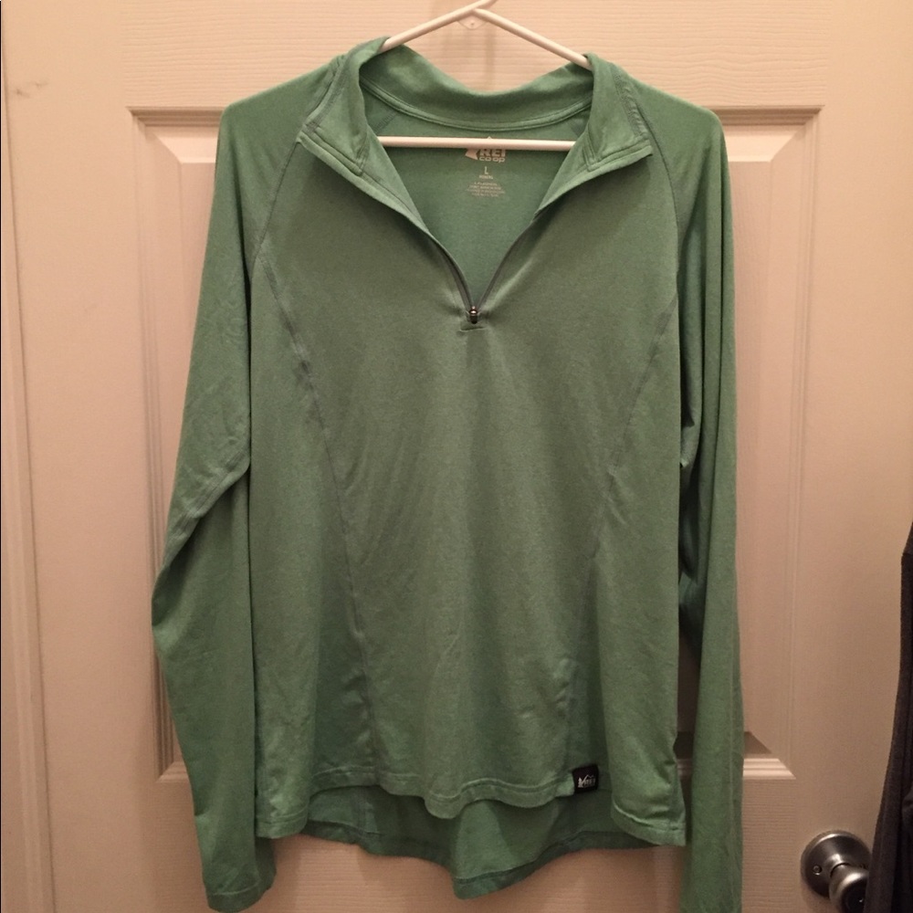 REI Women’s Pullover Sweatshirt